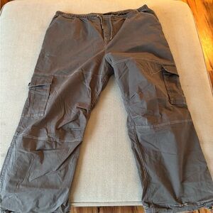 Women’s Gray Cargo Pants